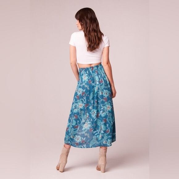 Band Of the Free CELENE TEAL FLORAL LAYERED MIDI SKIRT NWT - Picture 2 of 4